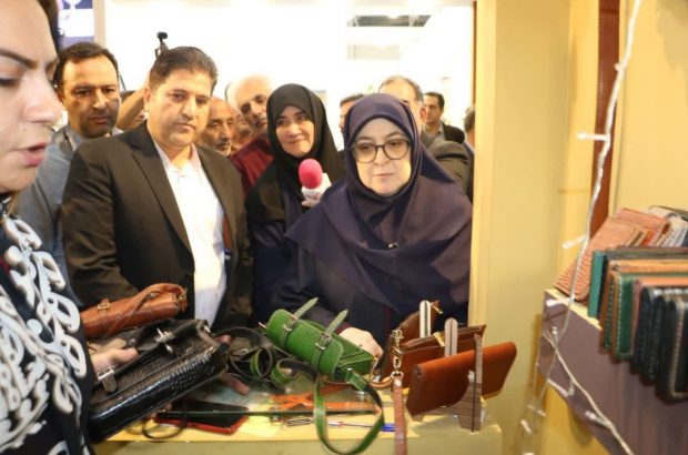 استقبال از نمایشگاه صنایع دستی امسال بی نظیر بود