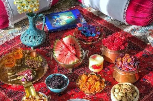فلسفه زیبای یلدا در کنار هم بودن است نه نمایش سفره های لاکچری در فضای مجازی