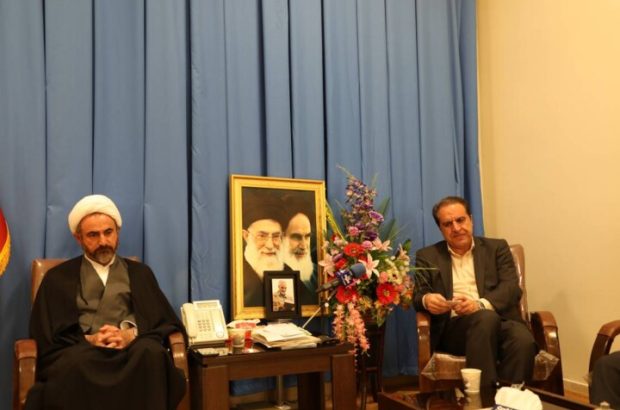 رفتار و کردار مدیران دستگاه‌های اجرایی نقش موثری در سطح جامعه و تاثیرگذاری در بین مردم دارد