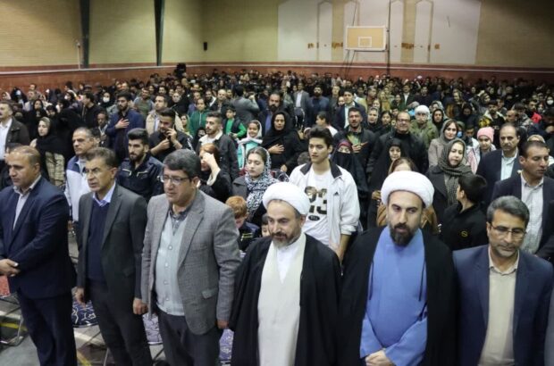 ایلام به وقت پاکبانان؛ بر دستان پینه بسته شما بوسه می زنیم/چشمه های زلال پاکی ما قدردان زحمات شما هستیم