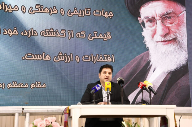 راه‌اندازی چهارشنبه بازار صنایع دستی در مرکز شهر ایلام/فعالیت ۳۴۳ واحد خدماتی رفاهی در استان