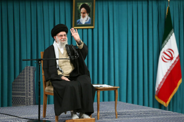 رهبر انقلاب: ایران برای مقابله با تهدیدهای سخت هیچ نگرانی ندارد رهبر انقلاب: ایران برای مقابله با تهدیدهای سخت هیچ نگرانی ندارد