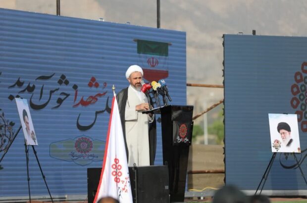 افتخارات چوار و ایل ارکوازی و بولی در دفاع مقدس فقط زمین فوتبال چوار نیست/ مردم چوار علاوه بر مقاومت و ایستادگی، اینجا محل اسکان و پذیرایی از مهاجرین بوده است