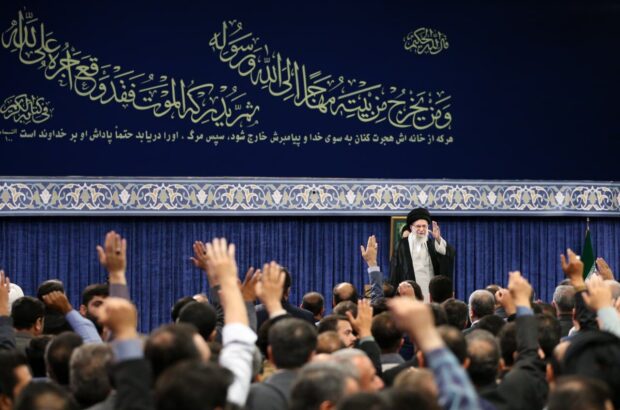 خدمات شهید رئیسی مایه آبرو، عزت و اعتبار ملی بود/ آمریکایی‌ها یاوه‌گویی نکنند
