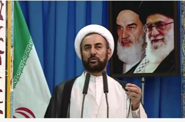 حضرت امام خمینی(ره) مهم‌ترین شاخص انقلاب و نظام اسلامی را رفع مشکلات مردم و تلاش برای رضایت آنان می‌دانستند