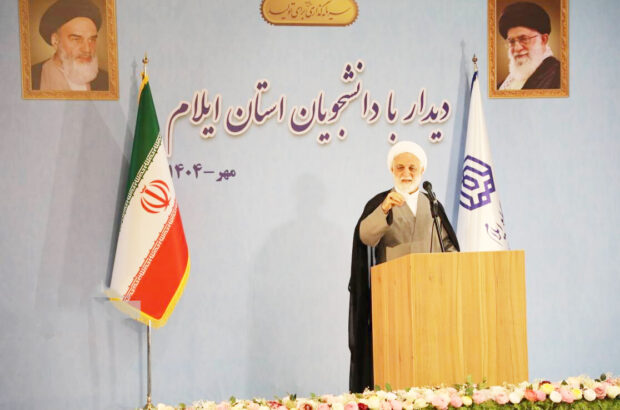 هدف از نشست با دانشجویان، شنیدن دغدغه‌ها و بهره‌گیری از نظرات آنان است