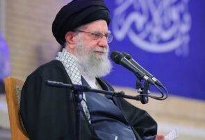 رهبر انقلاب: خطرناک‌تر از ناو، سلاحی است که آن را به قعر دریا می‌فرستد