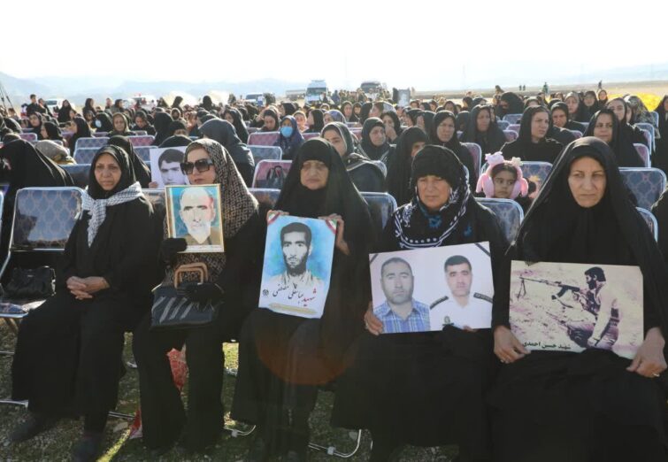 برگزاری یادواره سرداران و ۲۰۷ شهید سرافراز ایل سرافراز شوهان