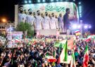 ملت ایران تمام قد پشت تیم ملی هستند و زوزه های خسته عده ای وطن فروش شکست خورده با حمایت قاتلین ملت ایران، راه به جایی نخواهد برد