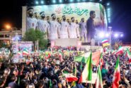 ملت ایران تمام قد پشت تیم ملی هستند و زوزه های خسته عده ای وطن فروش شکست خورده با حمایت قاتلین ملت ایران، راه به جایی نخواهد برد