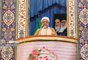 با کار جهادی بازار را مهار کنید/ با مفسدان اقتصادی بدون اغماض برخورد شود