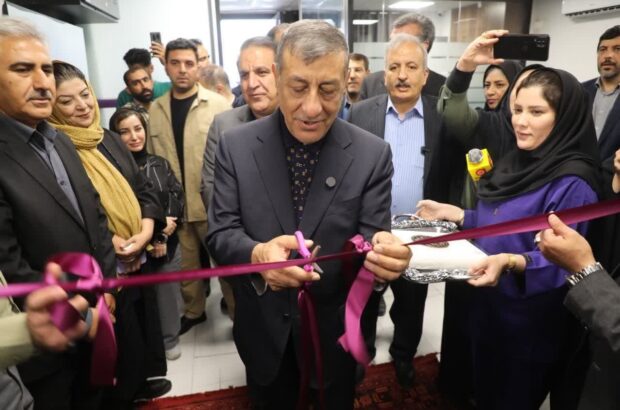 مرکز پیشرفته تصویربرداری «نماطب شقایق» در ایلام با حضور معاون اجرایی رئیسجمهور افتتاح شد مرکز پیشرفته تصویربرداری «نماطب شقایق» در ایلام با حضور معاون اجرایی رئیسجمهور افتتاح شد