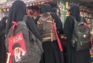 استقبال زائران اربعین از غرفه‌های صنایع‌دستی و سوغات در پایانه شهید رئیسی (برکت) مهران ایلام