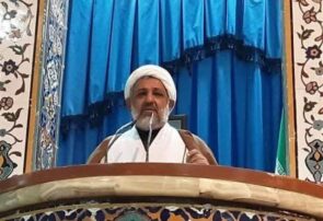 تقدیر امام جمعه موقت ایلام از موفقیتهای استاندار بومی استان