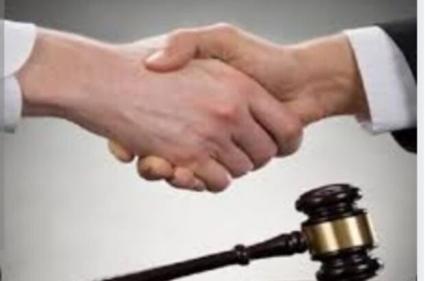 پروندهای با ۳۱ شاکی در ایلام به صلح و سازش ختم شد پروندهای با ۳۱ شاکی در ایلام به صلح و سازش ختم شد